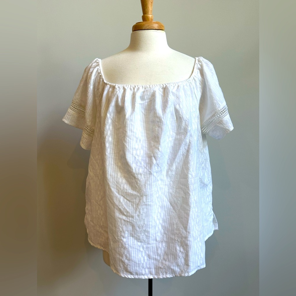 Lane Bryant Ladies White Eyelet Off the shoulder blouse New with tags Si…